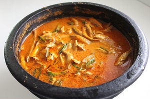 Madurai Aayrai Fish Gravy Receipe